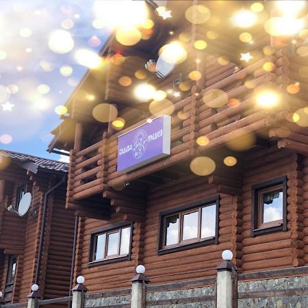Sadyba Predkiv Bukowel Exterior foto