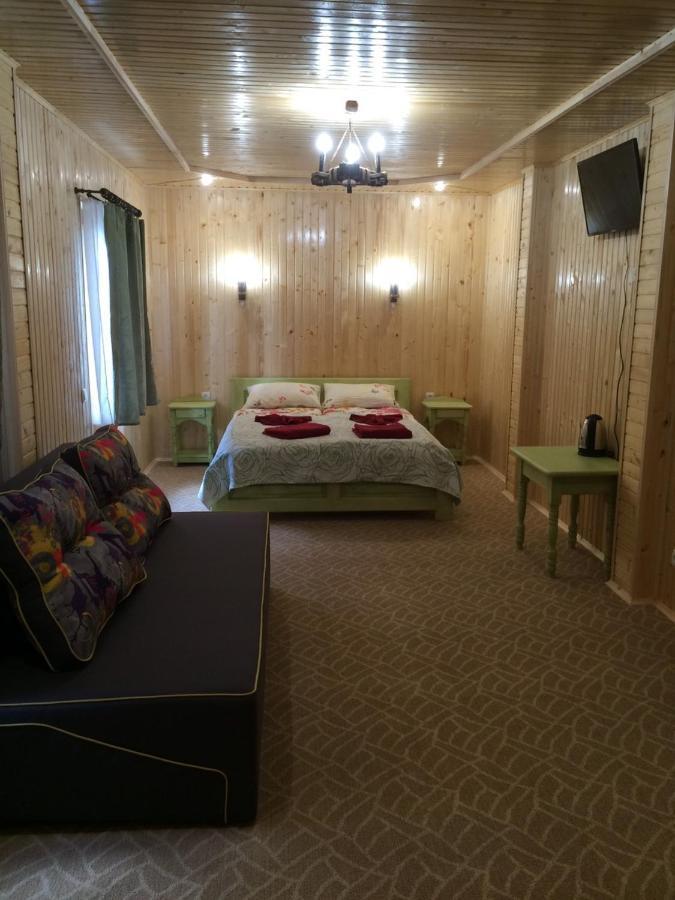 Sadyba Predkiv Bukowel Zimmer foto