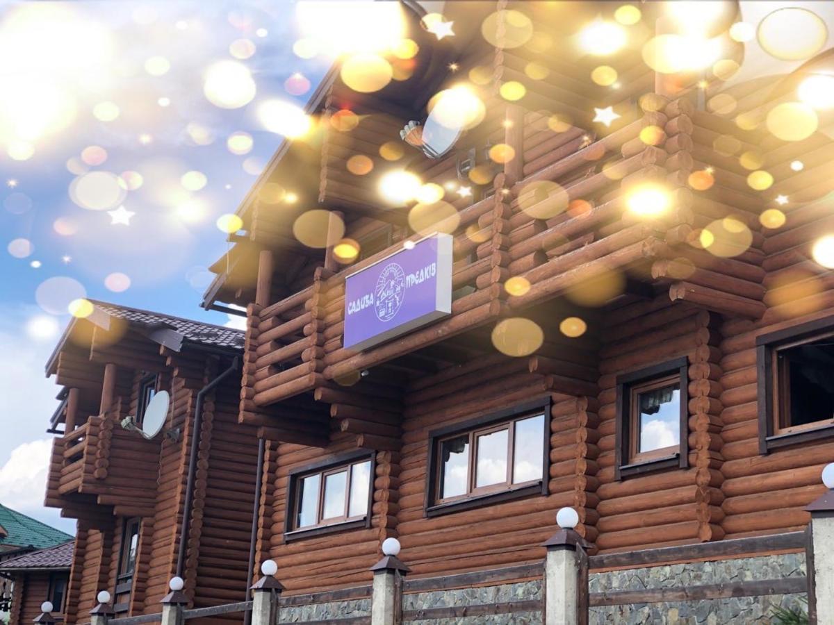 Sadyba Predkiv Bukowel Exterior foto