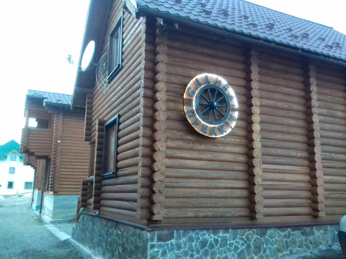 Sadyba Predkiv Bukowel Exterior foto